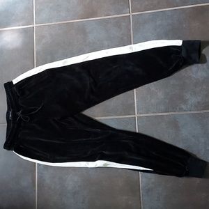 FOREVER 21 velour joggers